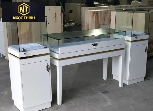 TỦ TRƯNG BÀY TRANG SỨC GIÁ TỐT ĐỒNG NAI